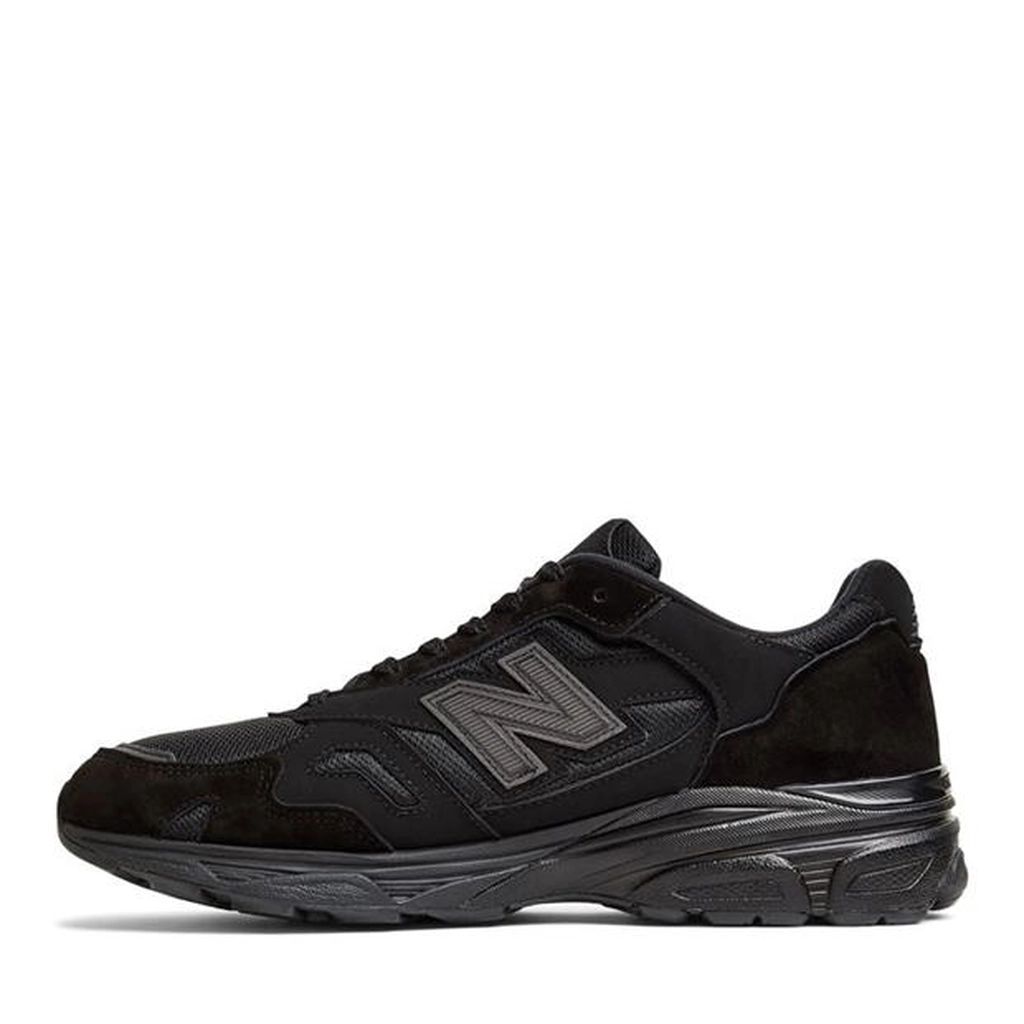 New Balance Made In Uk 920 Sneakers - Black